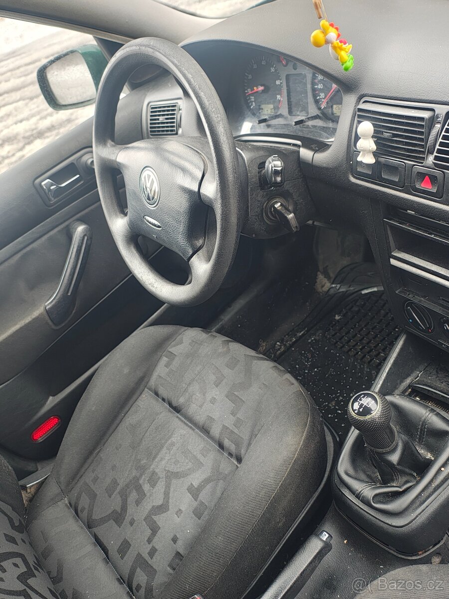 Volkswagen golf 4 2.0 85kw - 5