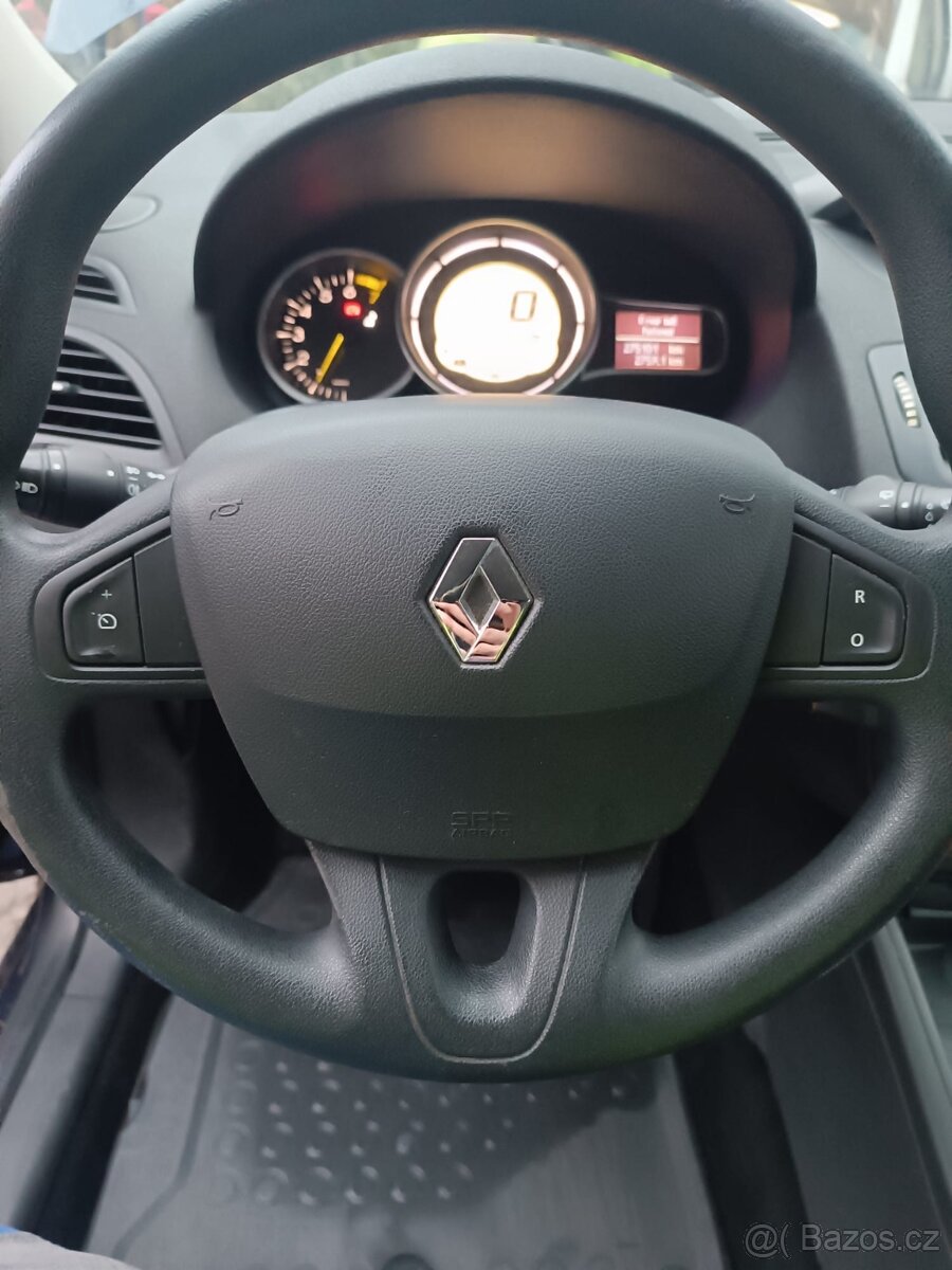 Renault Mégane III 1,6 benzín 2009 - 5