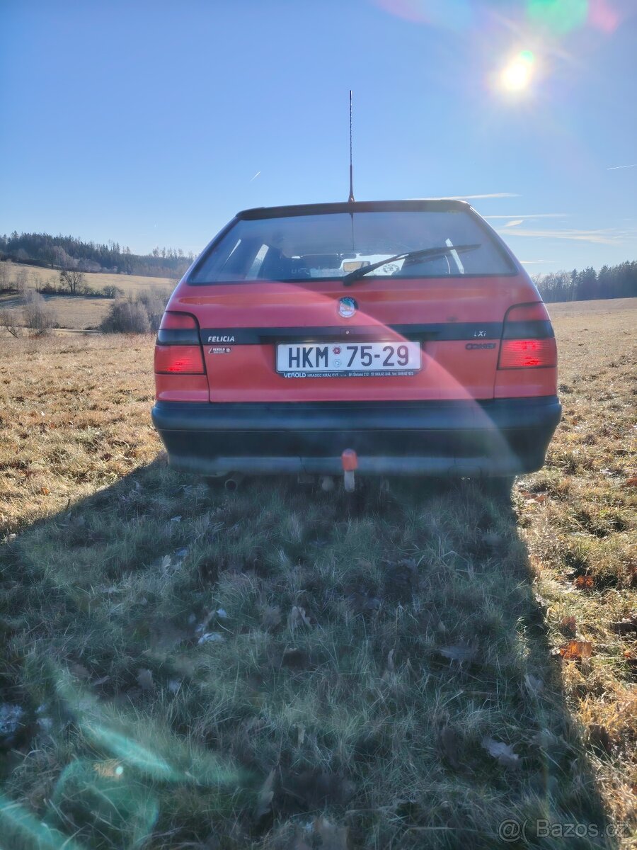 Felicia 1.3 LXI COMBI BA+LPG - 5