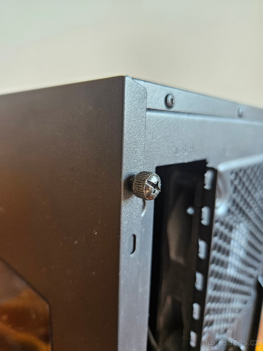 SilentiumPC Aquarius M60W Pure Black - 5