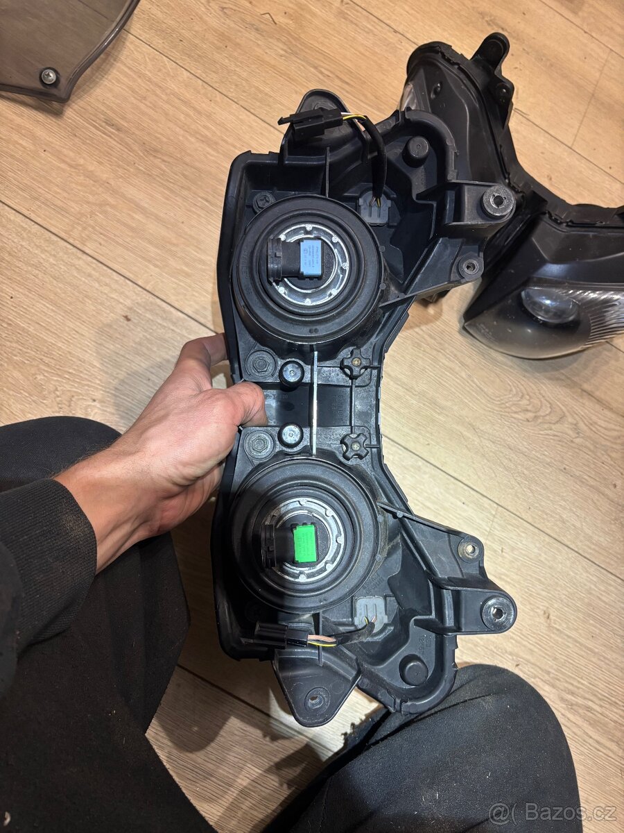 Predni svetlo na Kawasaki Zx10R Ninja 08-10 a Zx6R 09-12 - 5