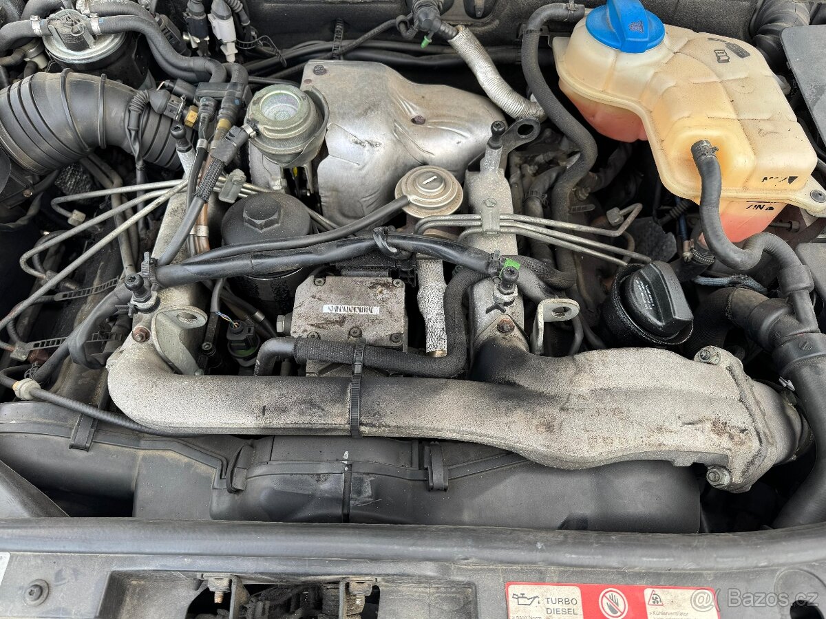 Audi A6 C5 combi 2.5tdi - 5