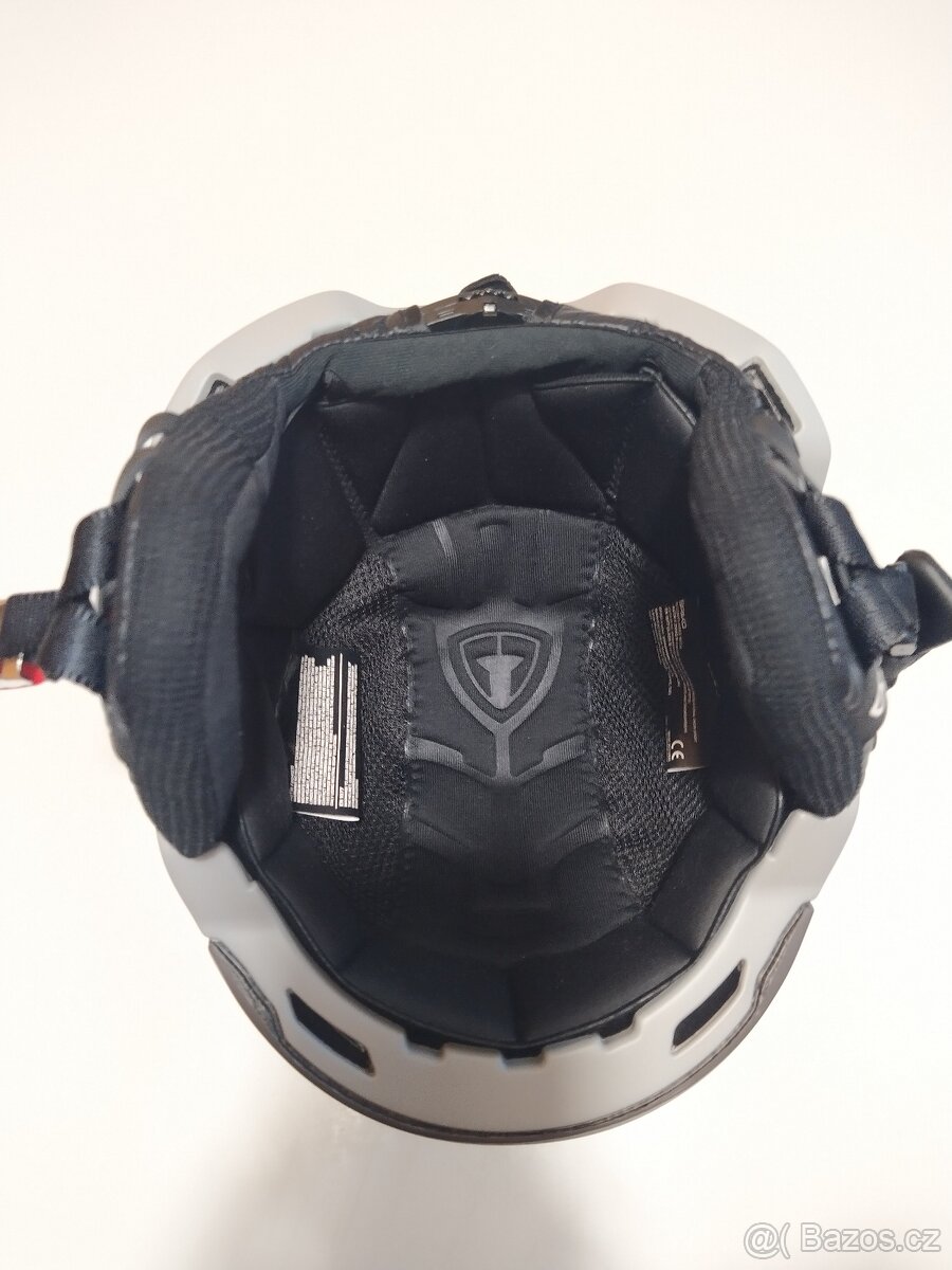 Lyžařská helma. - 5