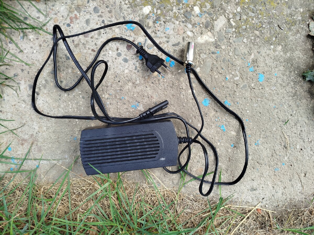 Elektrokolobezka Scooter 2000w - 5