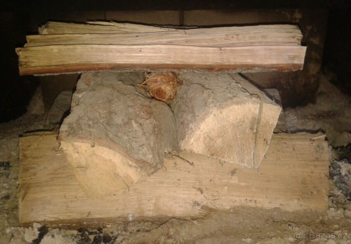 Podpalovač z dřevité vlny, cca po 2,5kg - 5