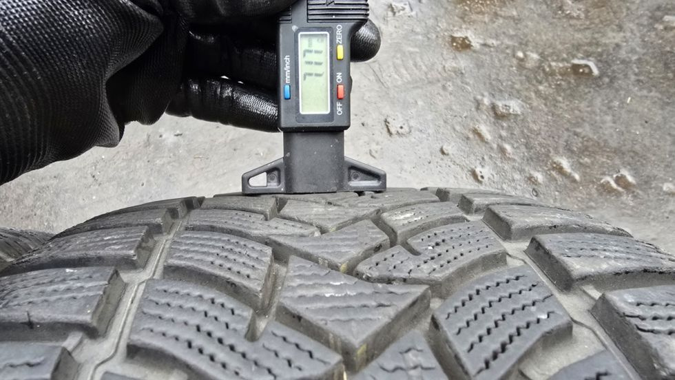 Zimní pneu 245/45/18 Dunlop - 5