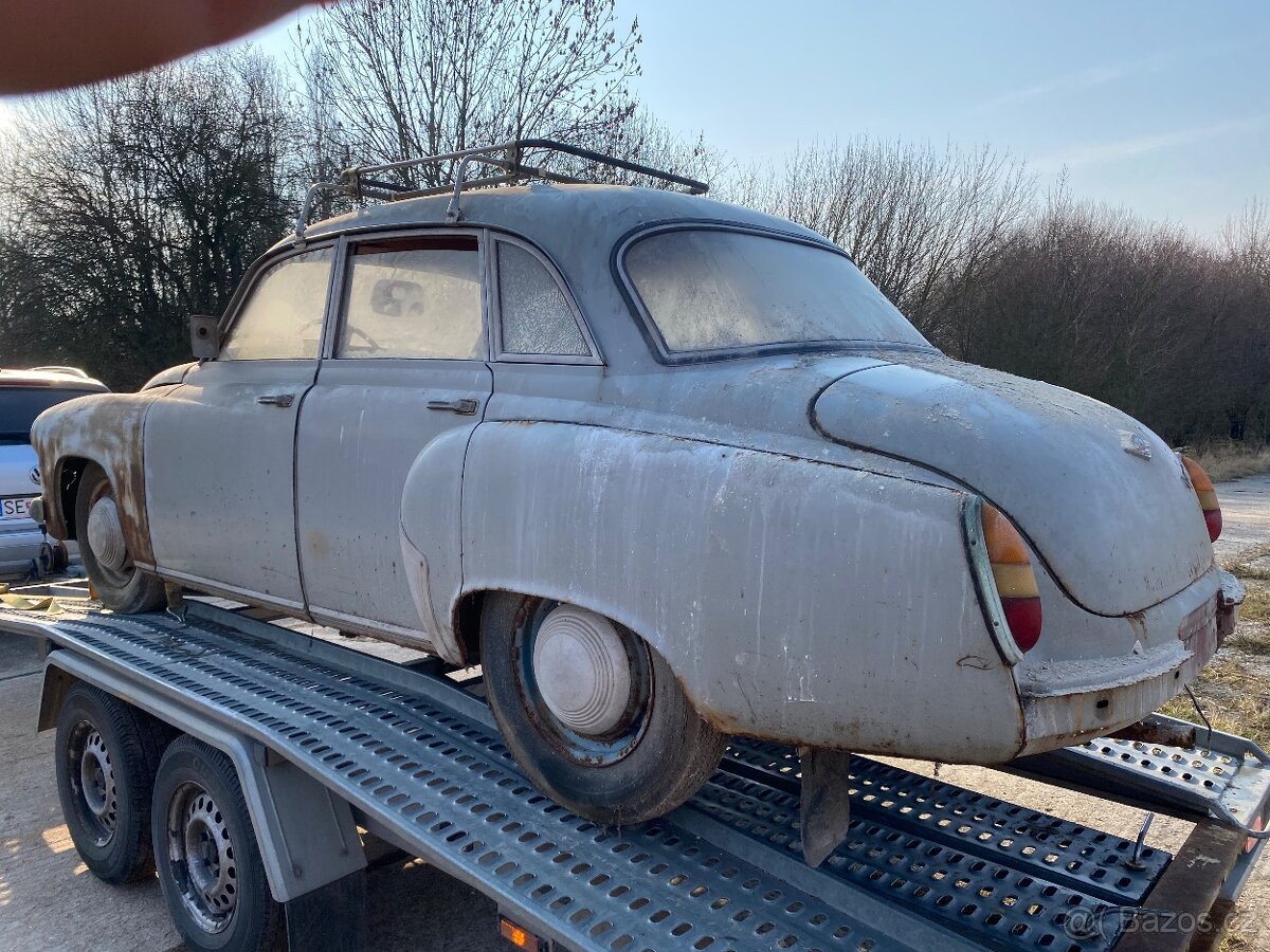 Predám wartburg - 5