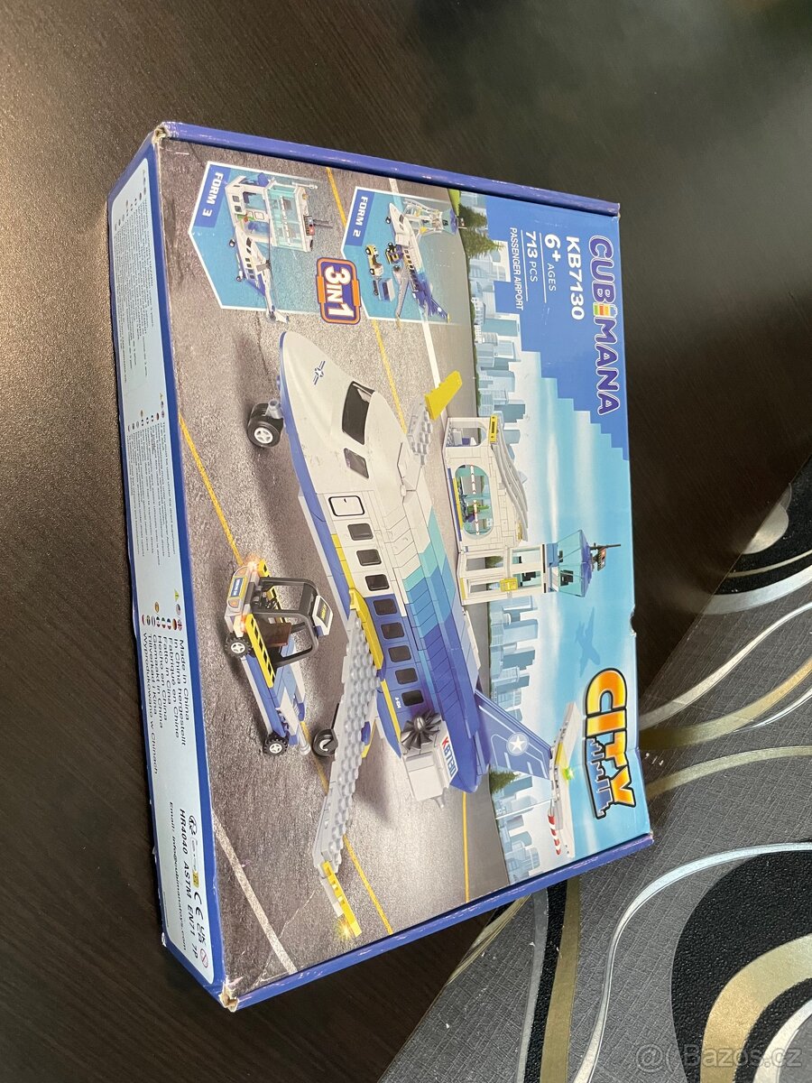 Dětská stavebnice Letadlo s terminálem 711 dílků B0D3KV44NQ - 5