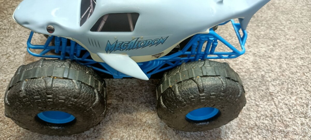 RC Monster Jam Megalodon Storm od Spinmaster - 5