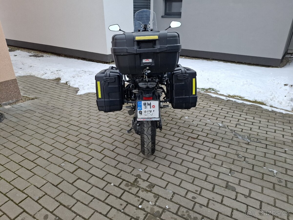 Yamaha XT1200Z Super Tenere - 5