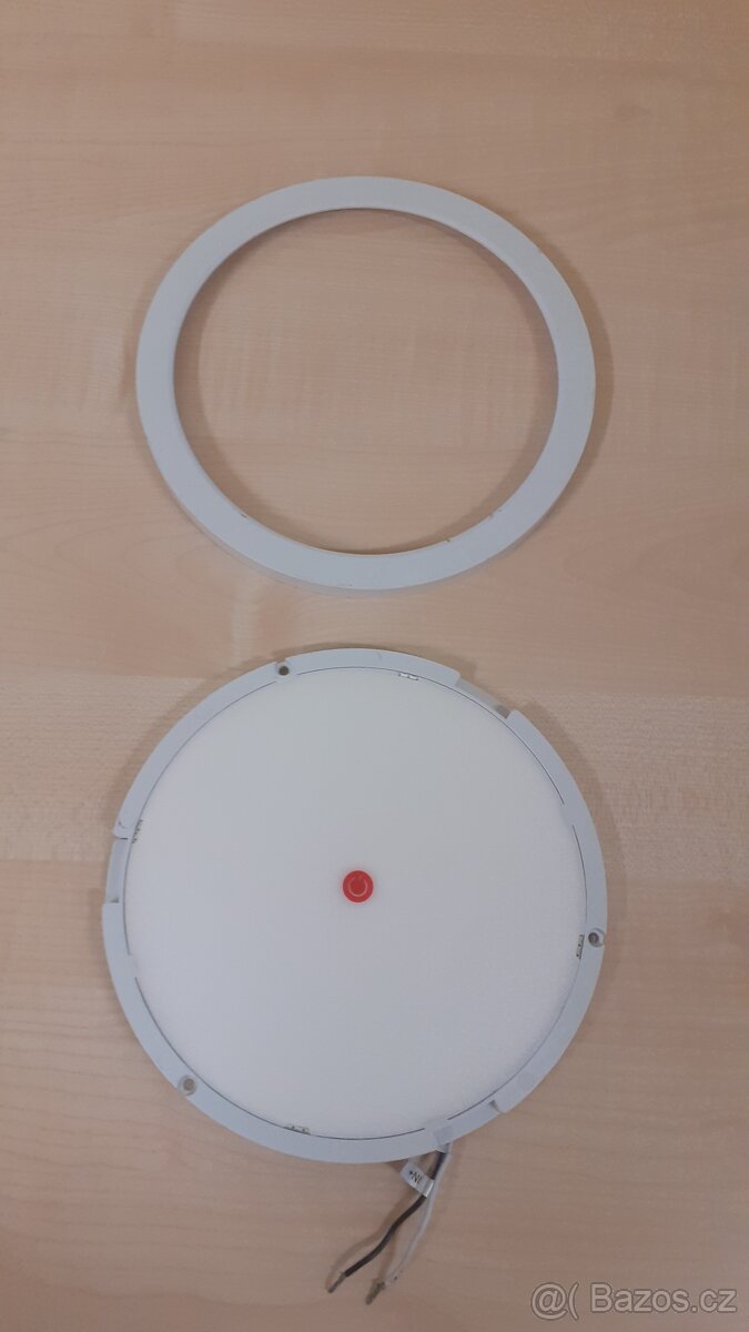 LED světlo dotykové na 12 V - 5