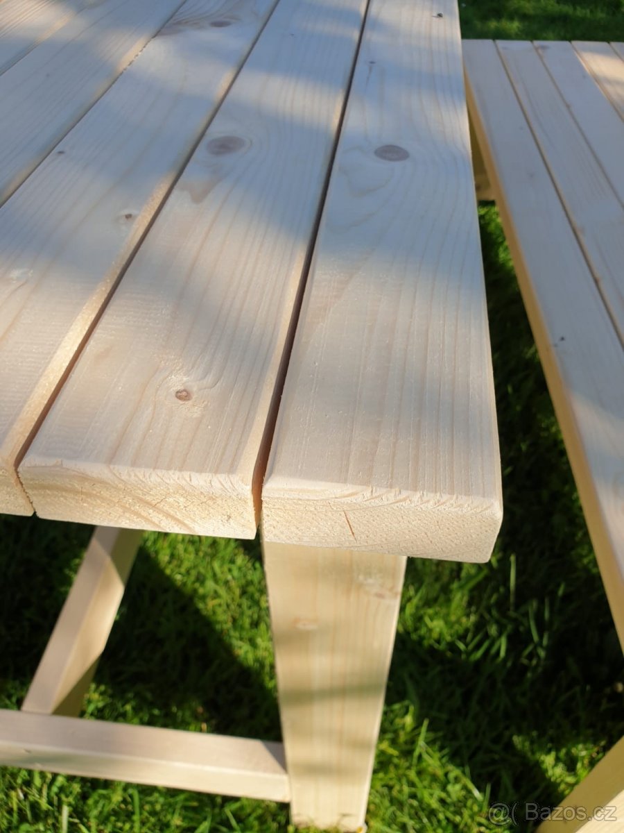 Zahradní set, stůl a lavice - 5