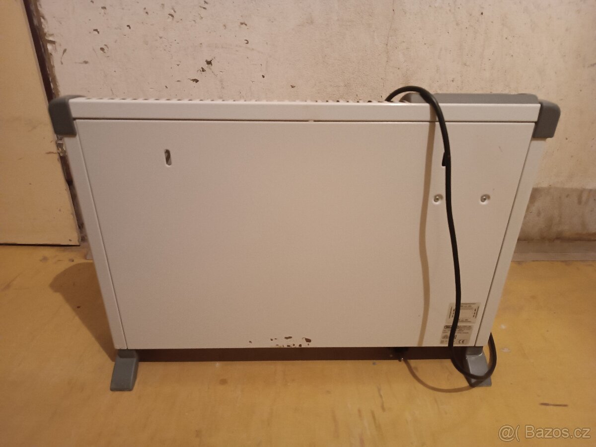 Prodám elektrický přenosný radiátor - 5
