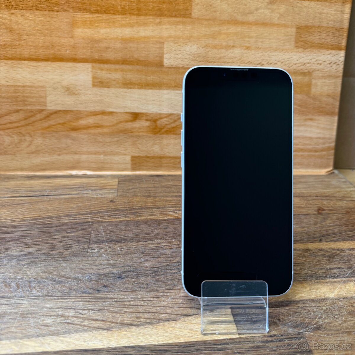 IPhone 13 256GB, bílý (rok záruka) - 5