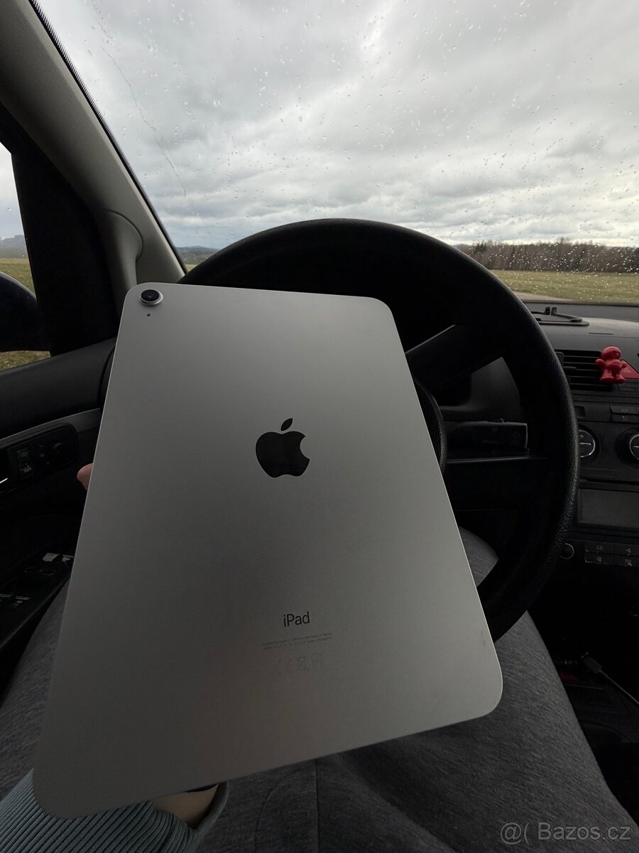 iPad 10.9" 256GB WiFi Stříbrný 2022 - 5