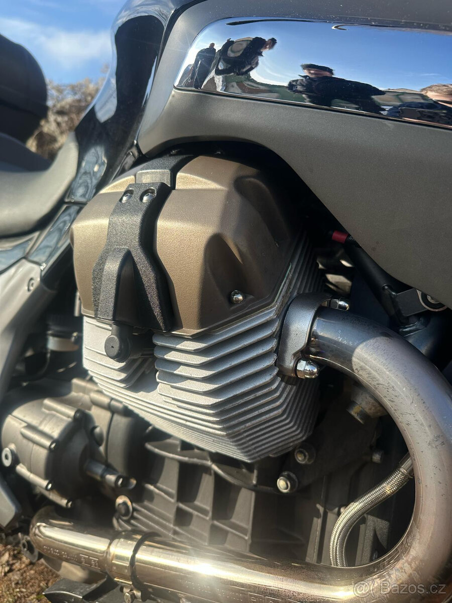 Moto Guzzi Breva 1100 - 5