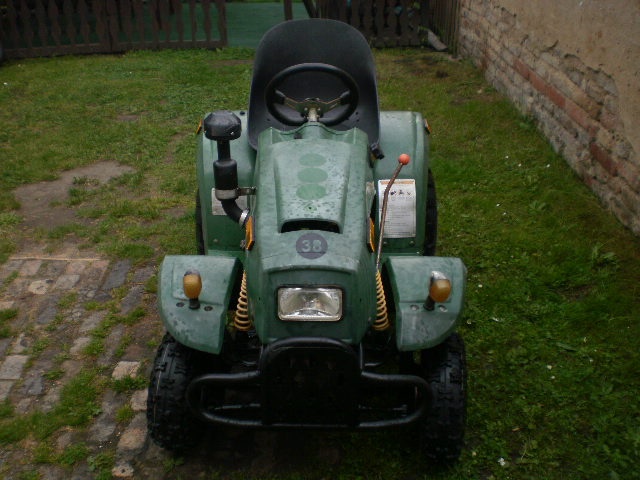 Traktůrek Leramotors