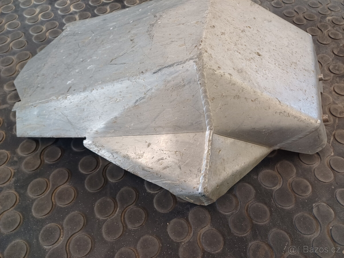 kryt pod motor KTM 690 - 5