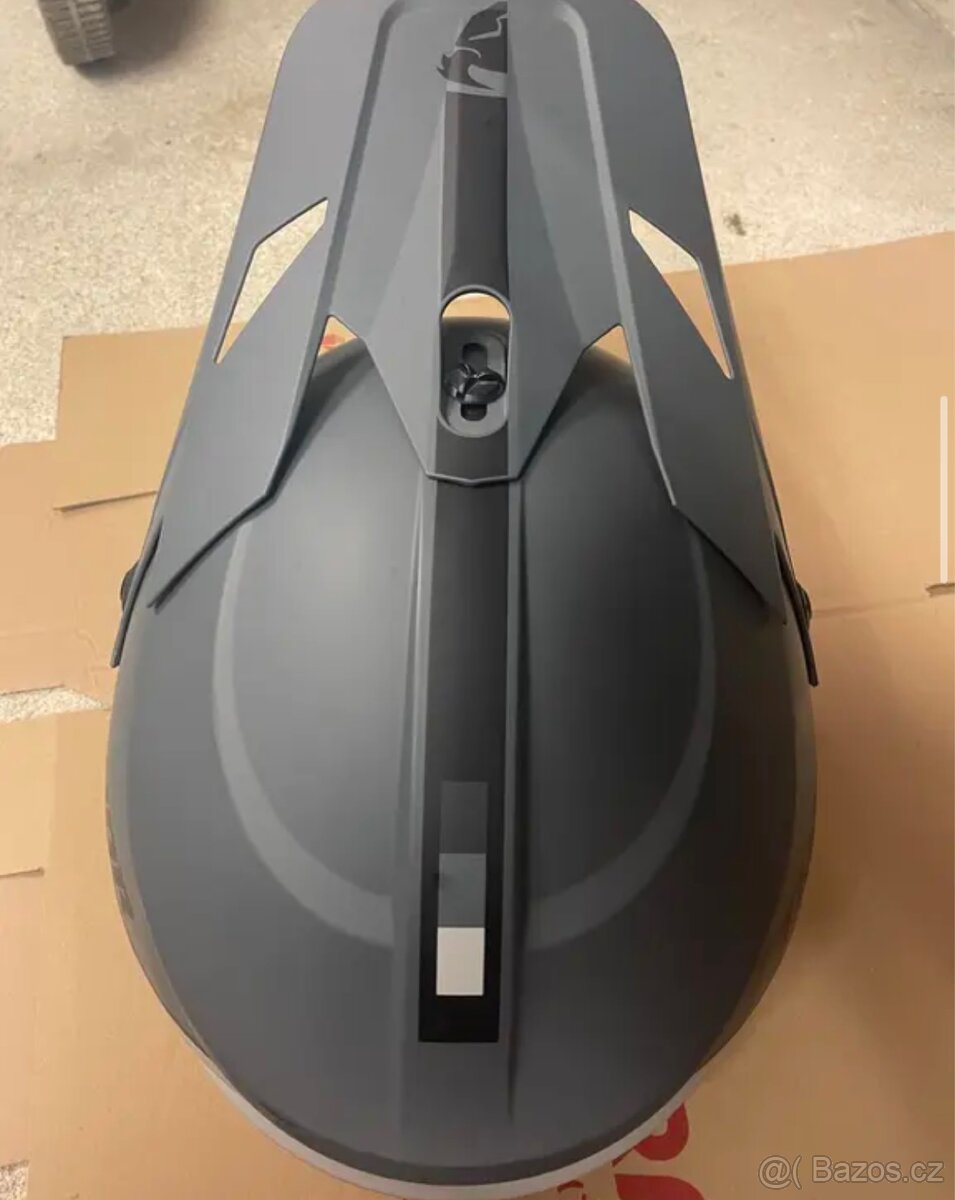 Helma Thor - vel. M - 5