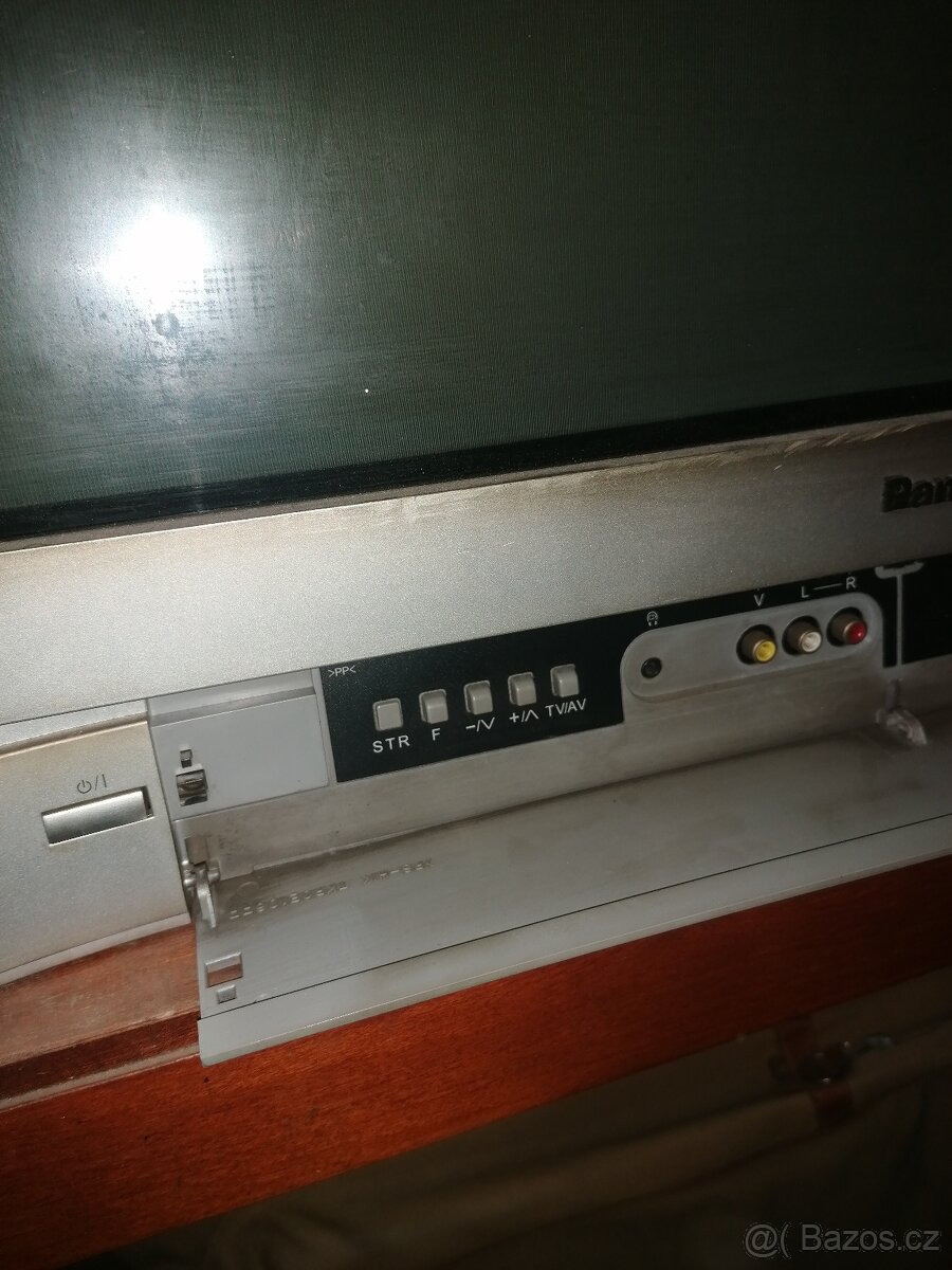 TV Panasonic - skleněnka - 5