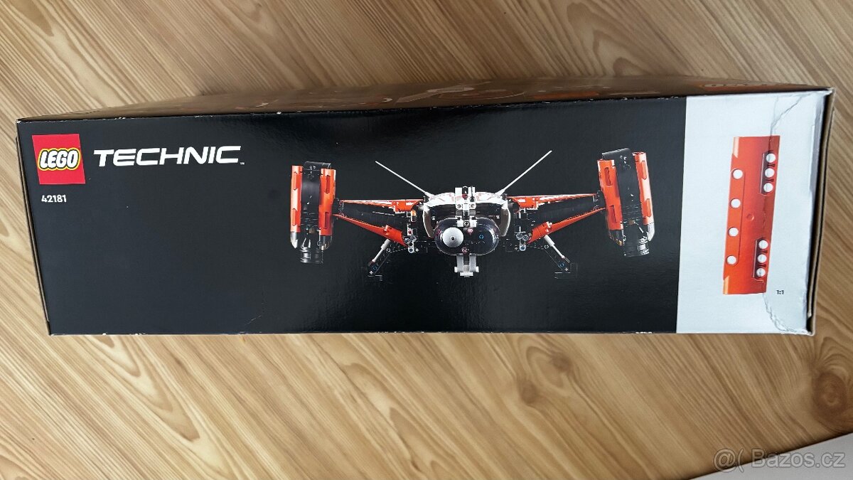 LEGO TECHNIC 42181 Vesmírná loď - 5