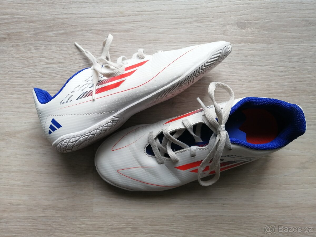 CHLAPECKÉ SÁLOVKY - 5