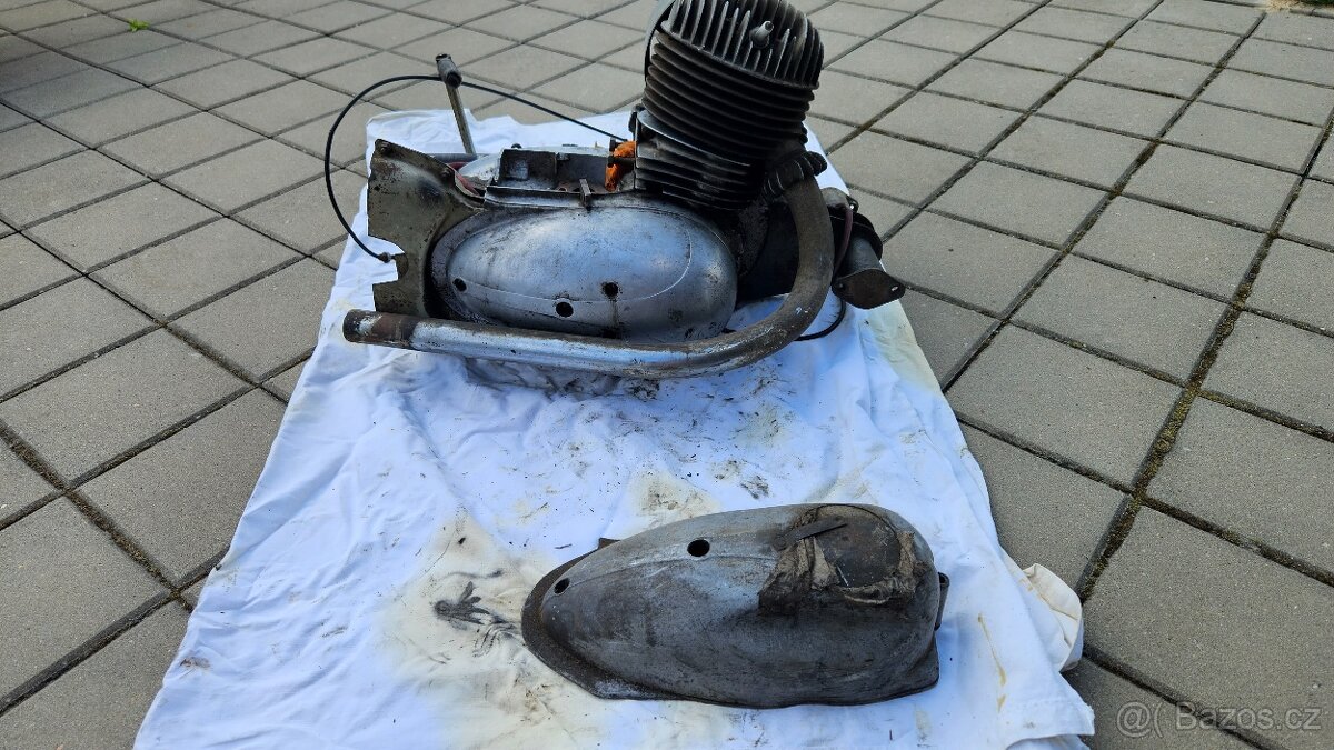 Motor prase Jawa ČZ - 5