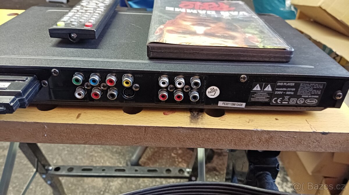 DVD přehrávač+ dálkový ovladač. - 5