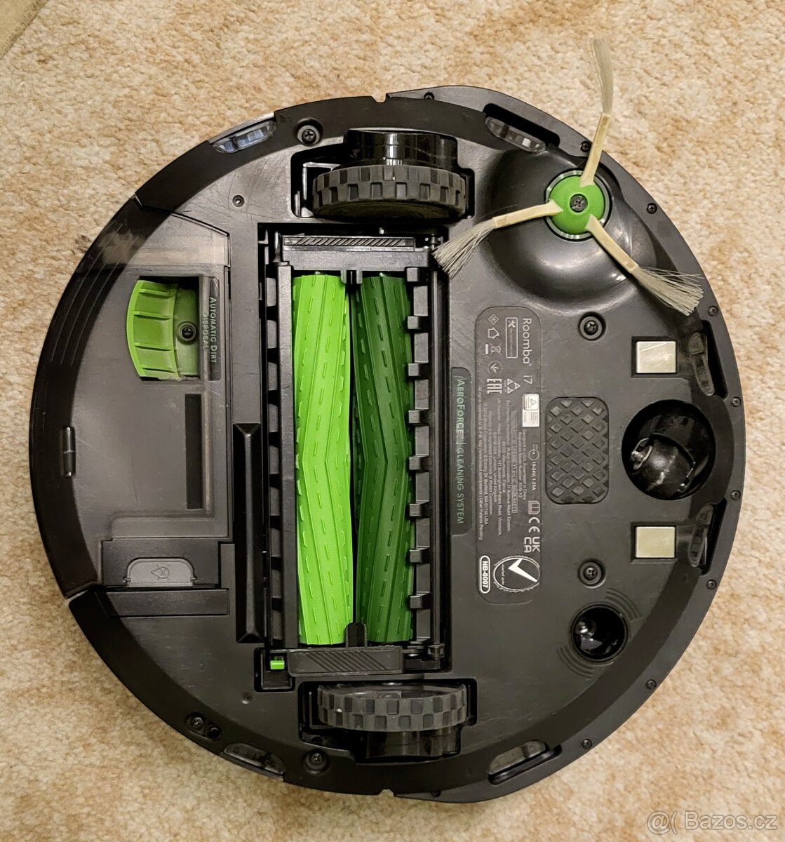 iRobot Roomba i7+ se stanicí Clean Base + příslušenství - 5