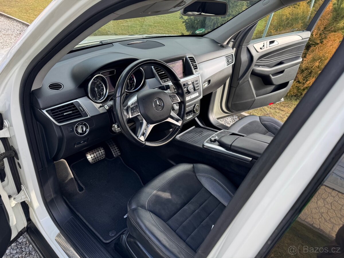 Mercedes-Benz ML350 BlueTec 4matic - 5