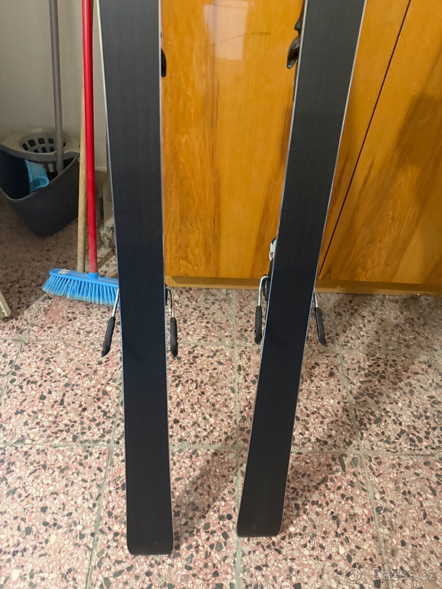 Sjezdové lyže Atomic 174cm - 5