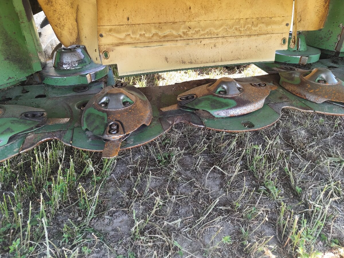 Čelní disková sekačka Krone Easycut F320 - 5