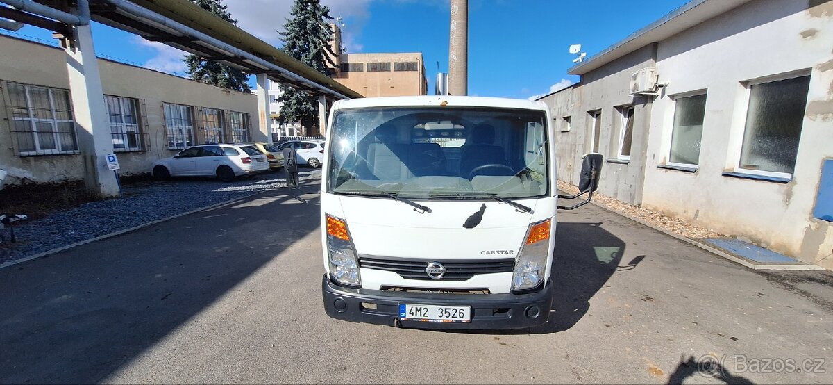 Nissan Cabstar - 5