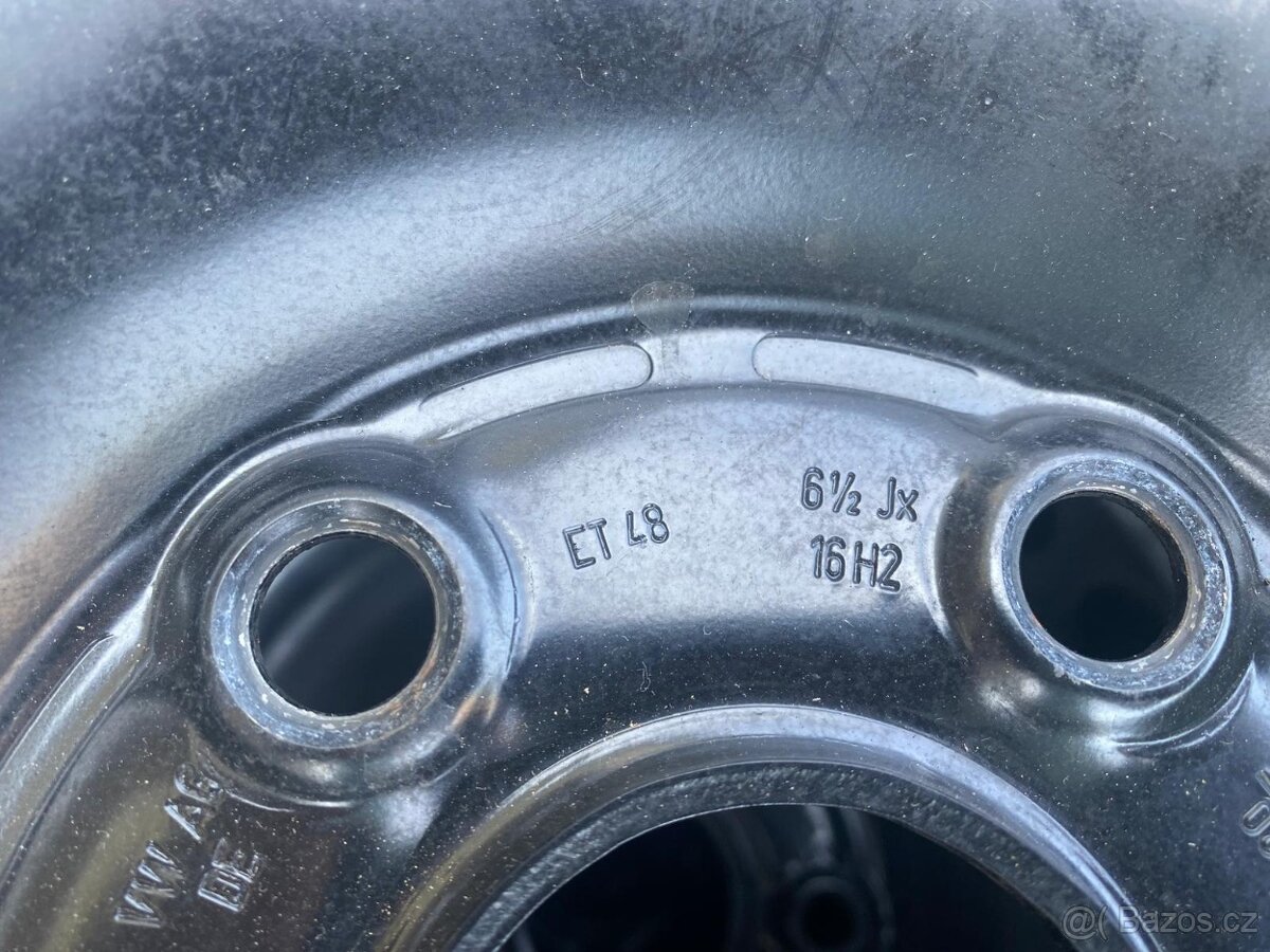 PLECH KOLA 205/60/16 96H ET48 - 5 X 112 ZIMNÍ Č. 101 - 5