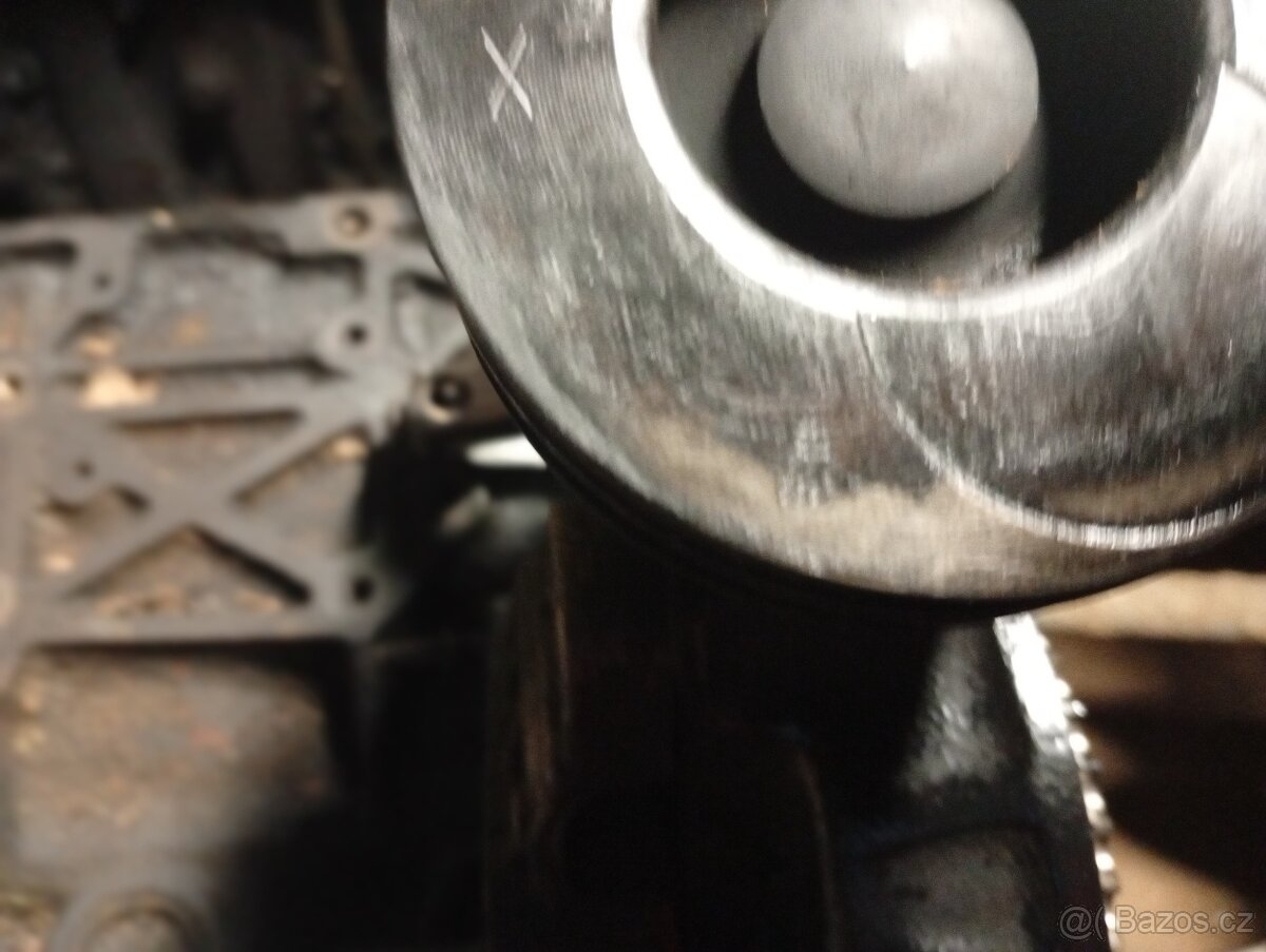 Písty ze Sprintera 312, 212, 412, 310, 210, 410, atd. - 5