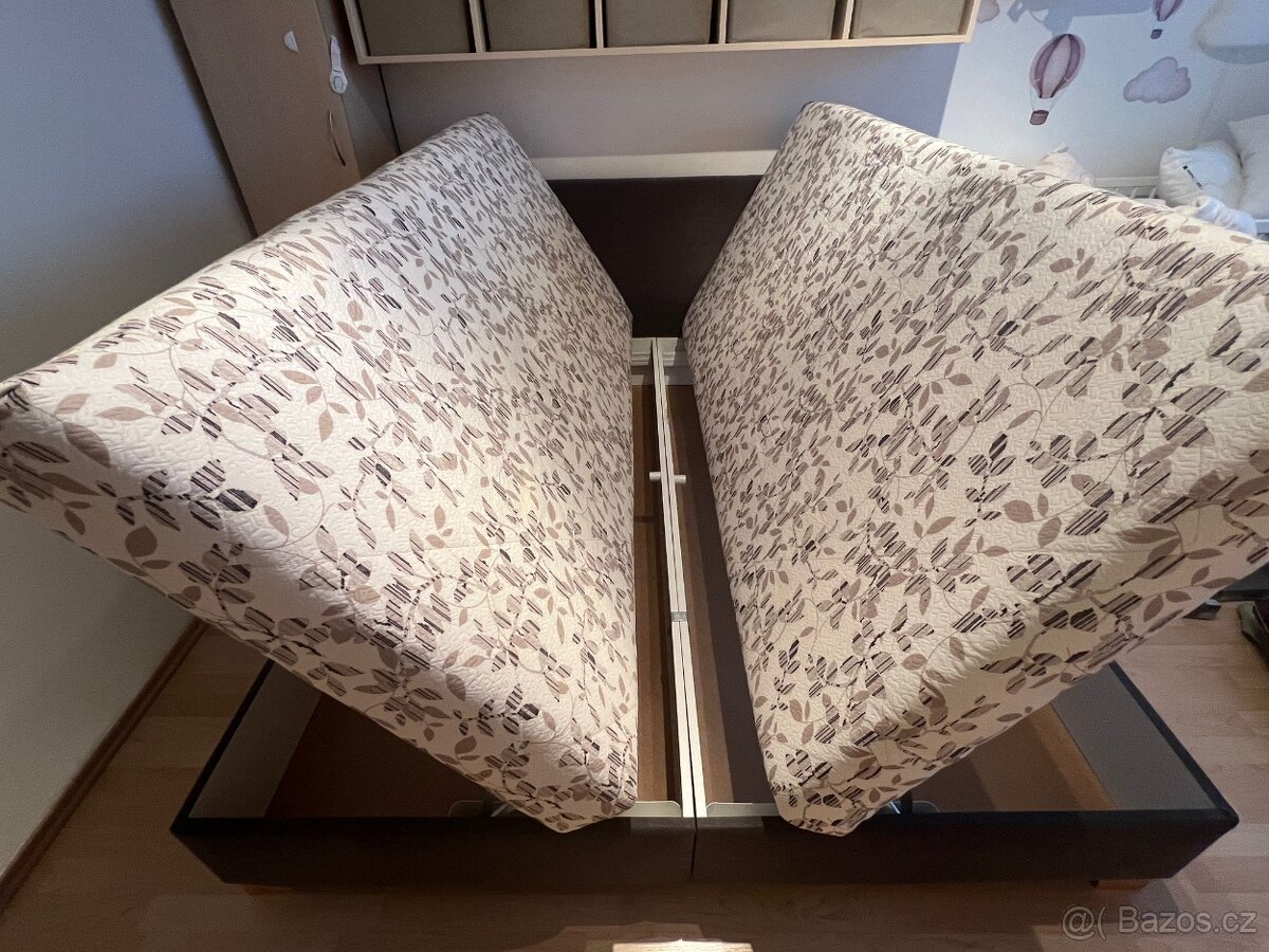 Dvoulůžková postel - 5