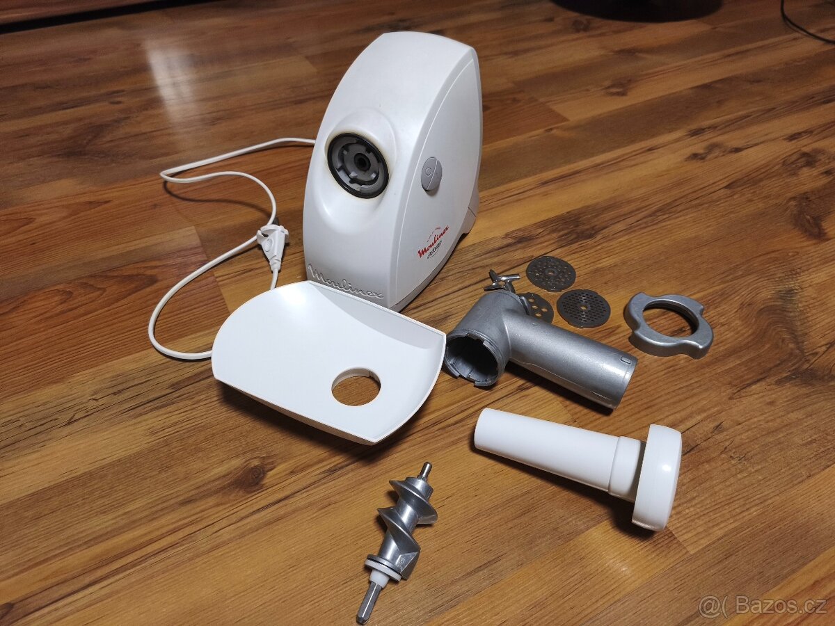 Mlýnek na maso Moulinex HV4 - 5