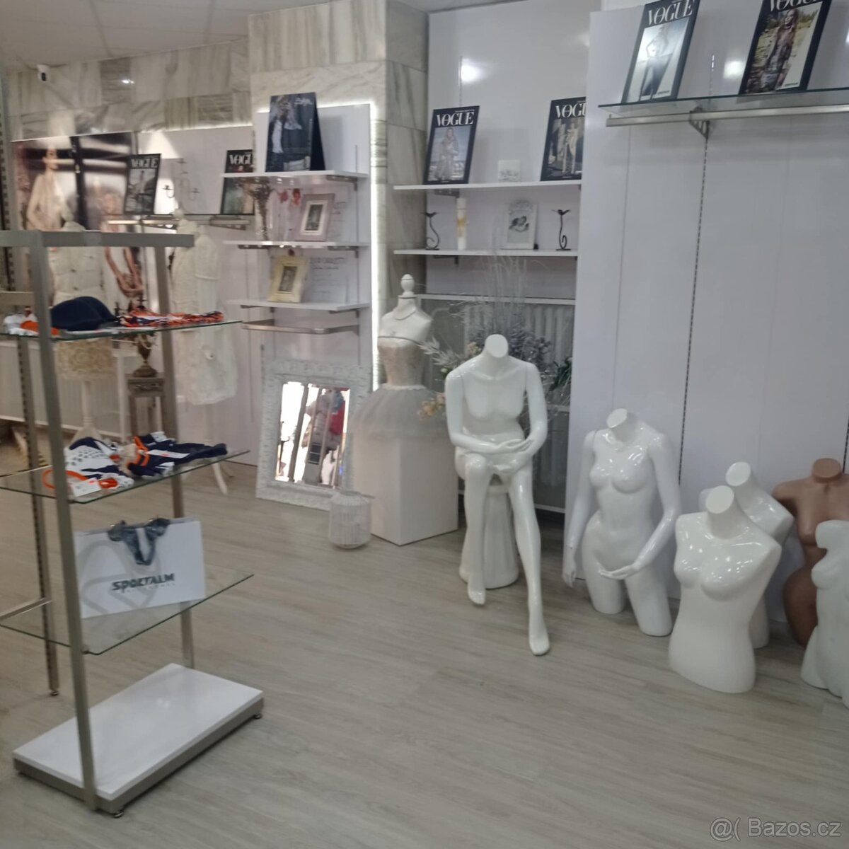 Prodávám nabytek do obchodu. - 5