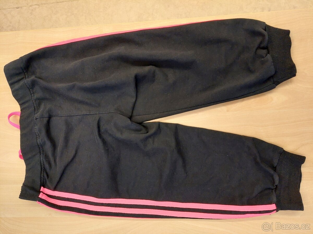 Šortky, bermudy Adidas a jiné - 5