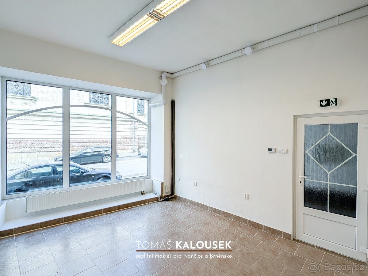 Pronájem: komerční prostor v srdci historických Dolních Koun - 5