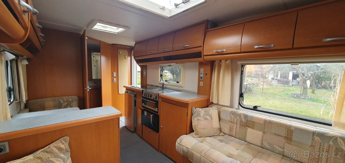 Anglický karavan LMC GEIST Xklusiv XK535 - 5