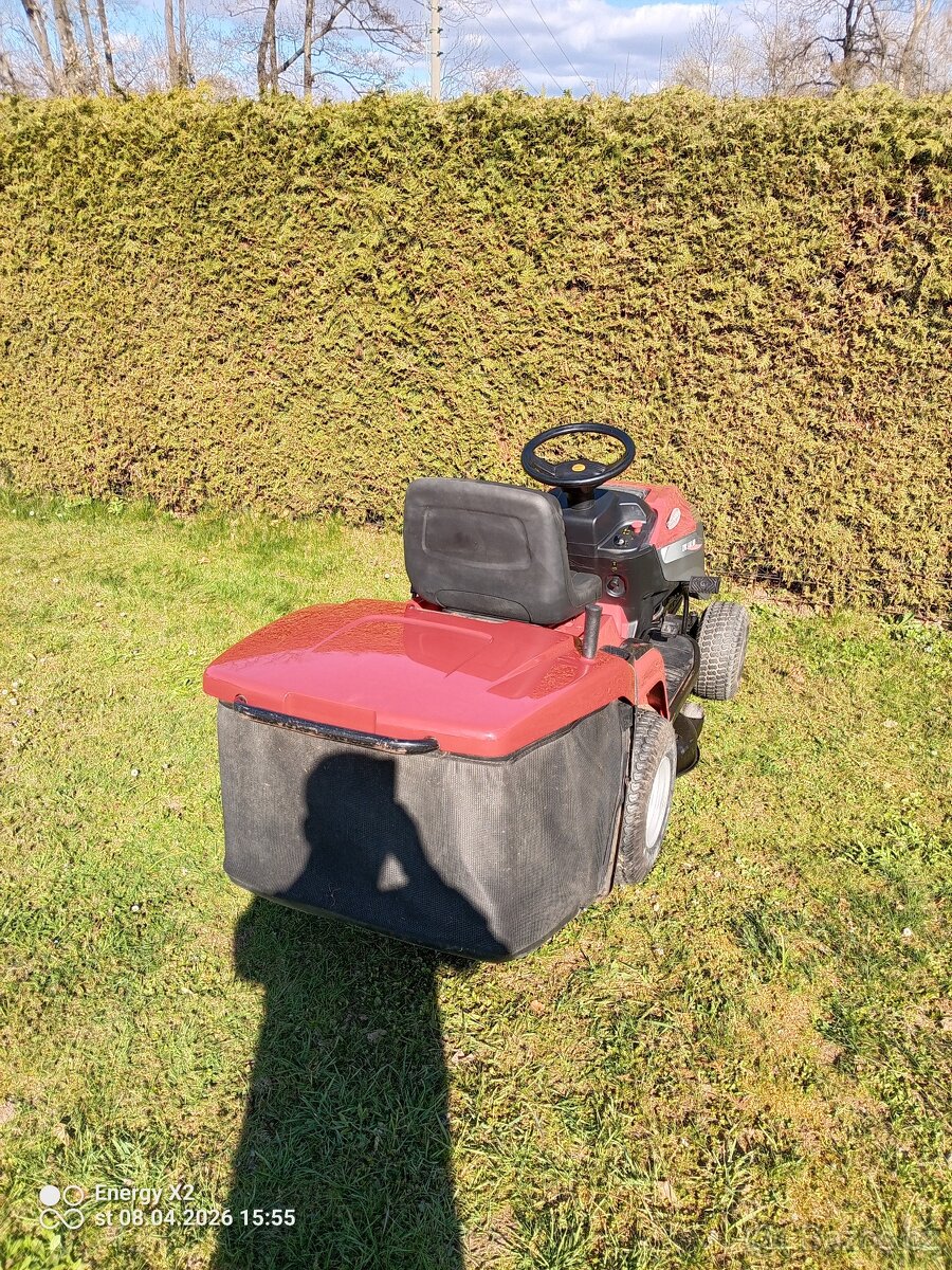 Prodám zahradní traktor - 5