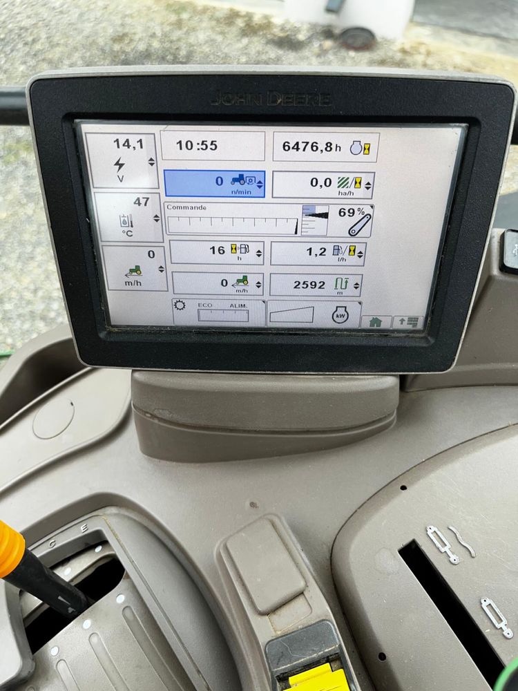 Traktor John Deere 6105 R s čelním nakladačem - 5