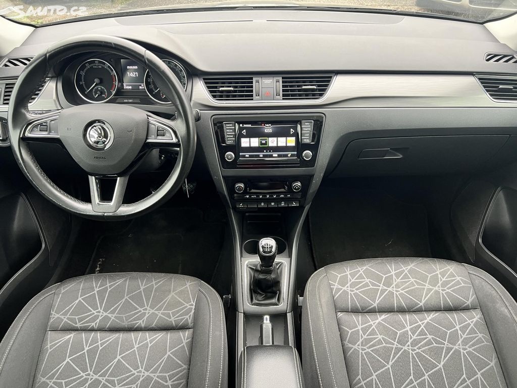🚗 Škoda Rapid Spaceback CLEVER 1.0TSi 70kw - 5