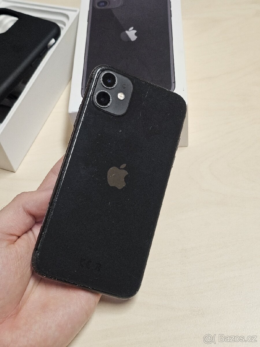 iPhone 11 64gb 83% batéria - 5
