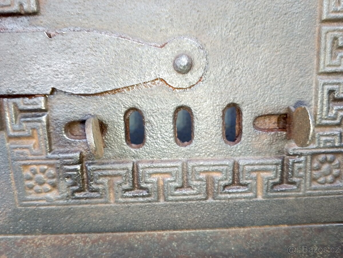 Staré dvířka na kamna - 5