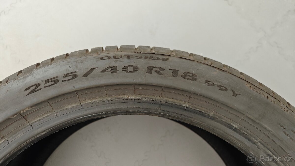Kusovka Pirelli P7 255/40 R18 - 5