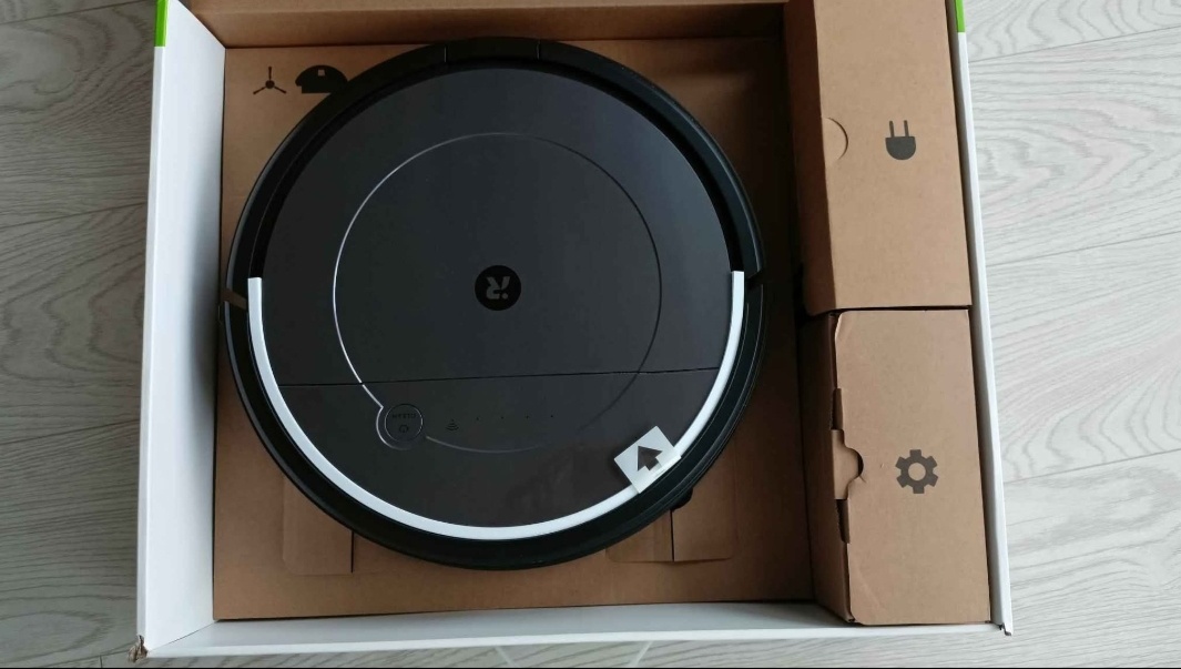 Robotický vysavač + mop iRobot Roomba Combo - 5