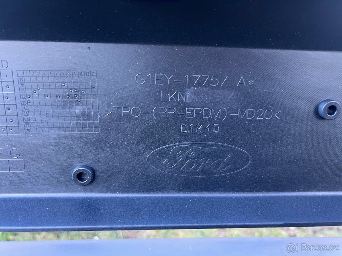 Ford Focus MKIII RS přední nárazník - 5