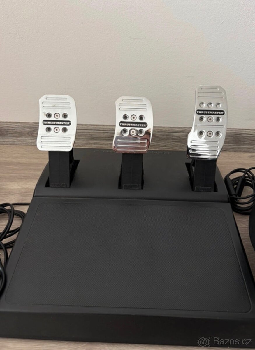 Thrustmaster sada volantů a pedálů TX Leather Edition - 5